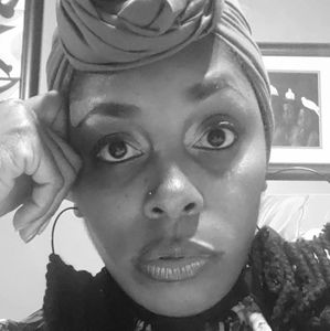 Meet your Posher, Jamila